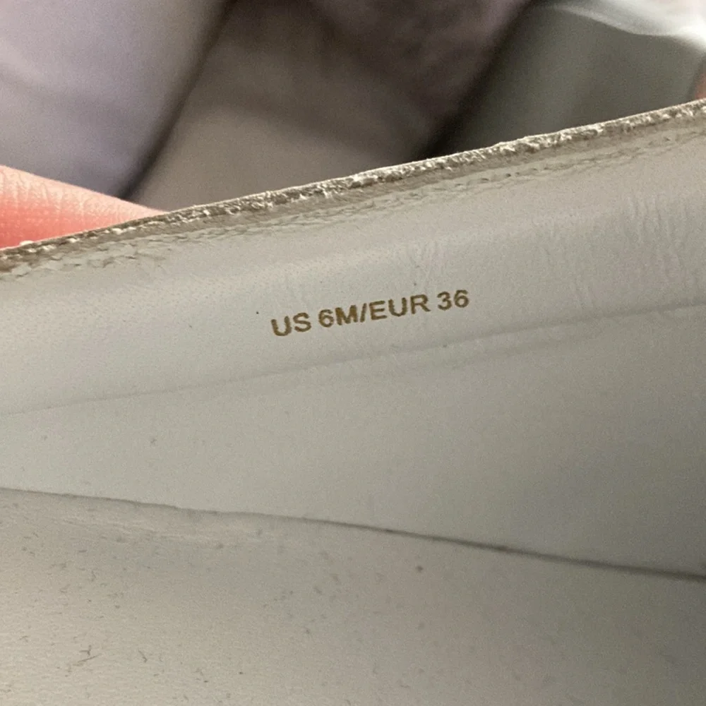 Vía Spiga slip on sneakers